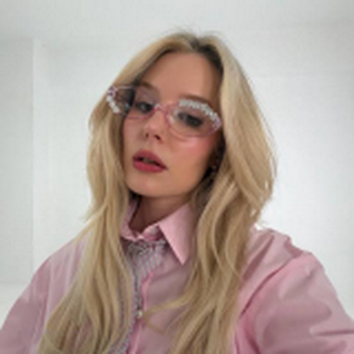 LİDYA PINAR AI voice effect