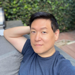 Dennis Hong voice